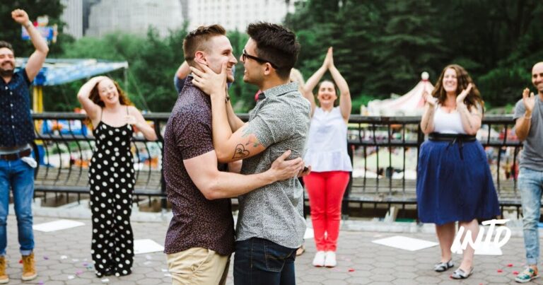 The Internet is obsessed with this adorable Broadway couple - INTO

